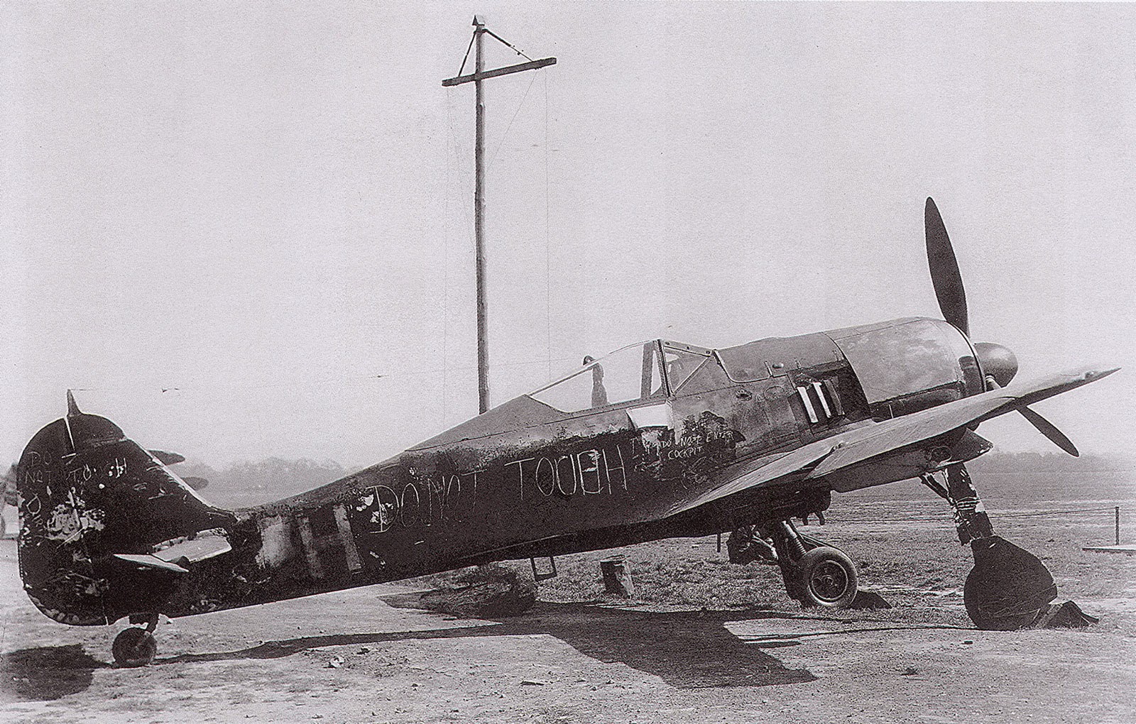 Focke-Wulf-Fw-190A-7.SKG10-(H+%5E)-WNr-7
