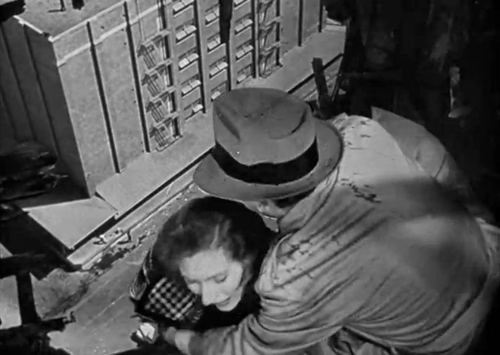 Film Noir The House on Telegraph Hill (1951)