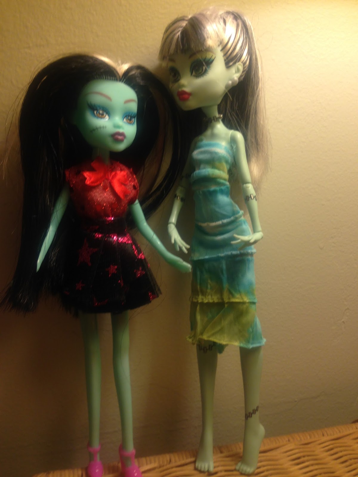 family dollar lol dolls