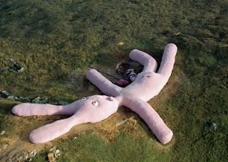 http://4.bp.blogspot.com/-8rwElJnYXcE/ThDeGXWN6kI/AAAAAAAAAgU/u4XT6UOJLVQ/s640/climb-the-rabbit.jpg