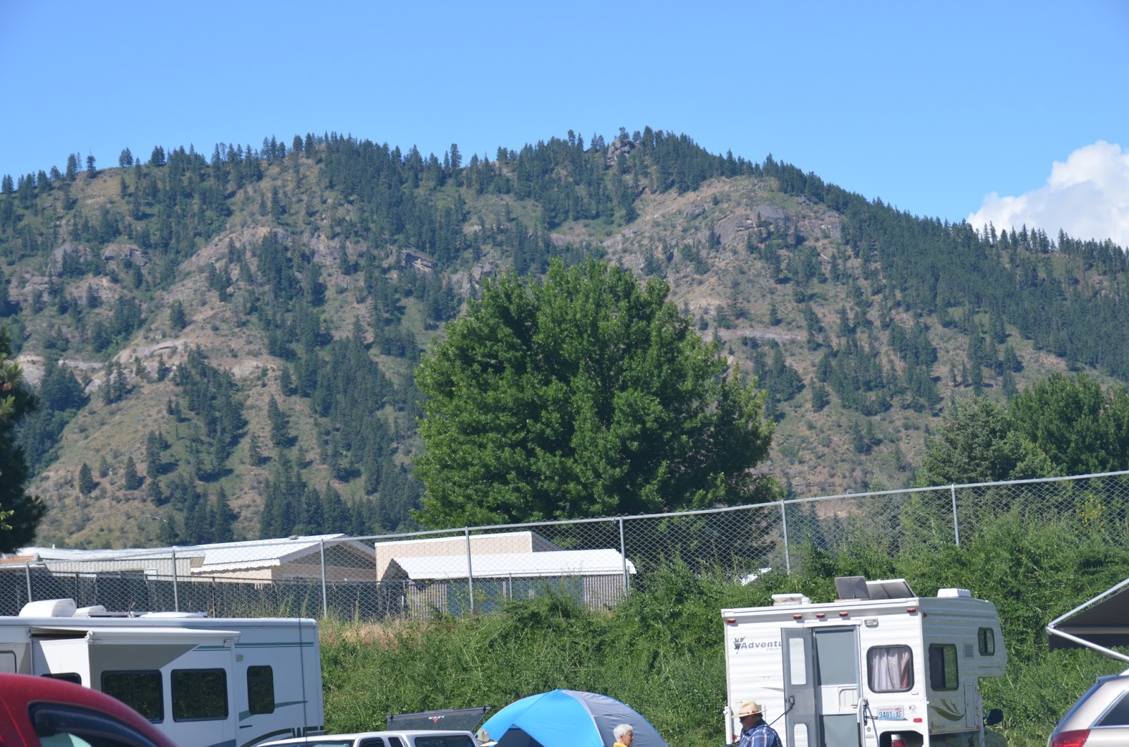John's Full Time RV Travels Cashmere, Wa at Wenatchee River Bluegrass
