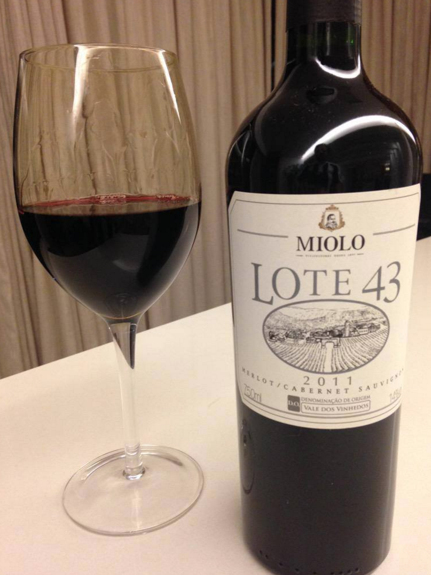 [Imagem: miolo_lote43_promovinhos.png]