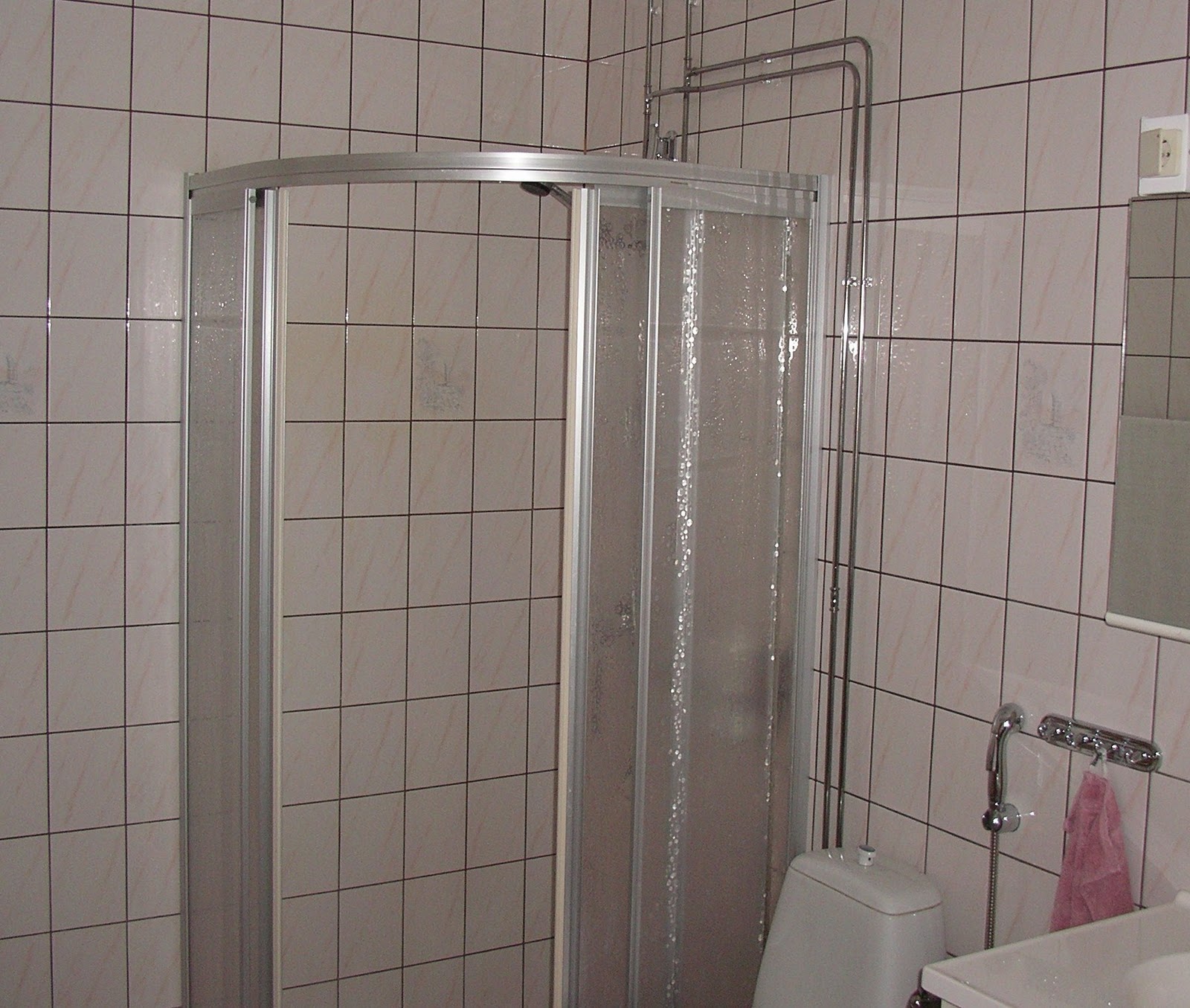 Kjälls ab: mars 2011