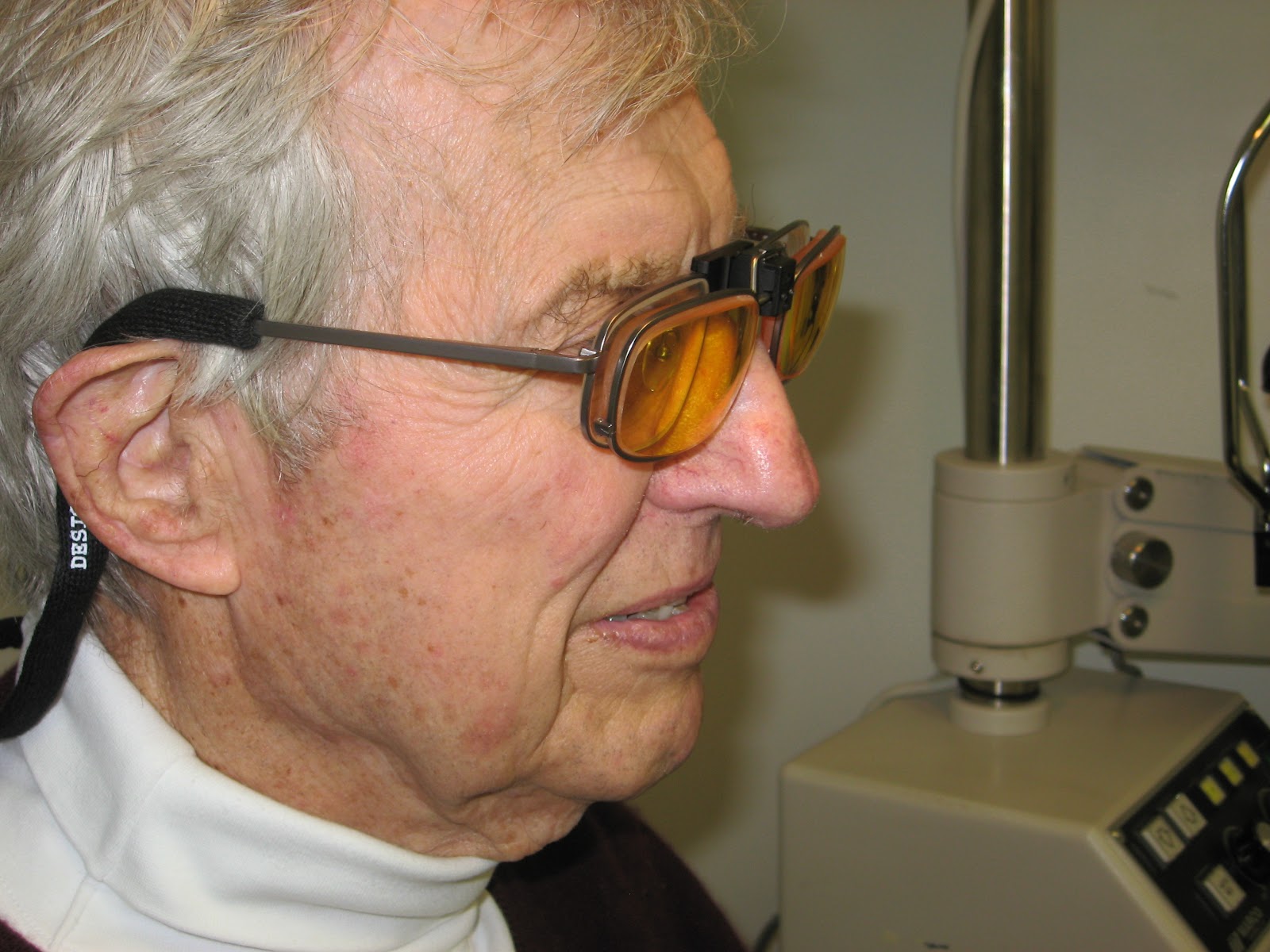 Low Vision Eyeglasses New Hope for Patients
