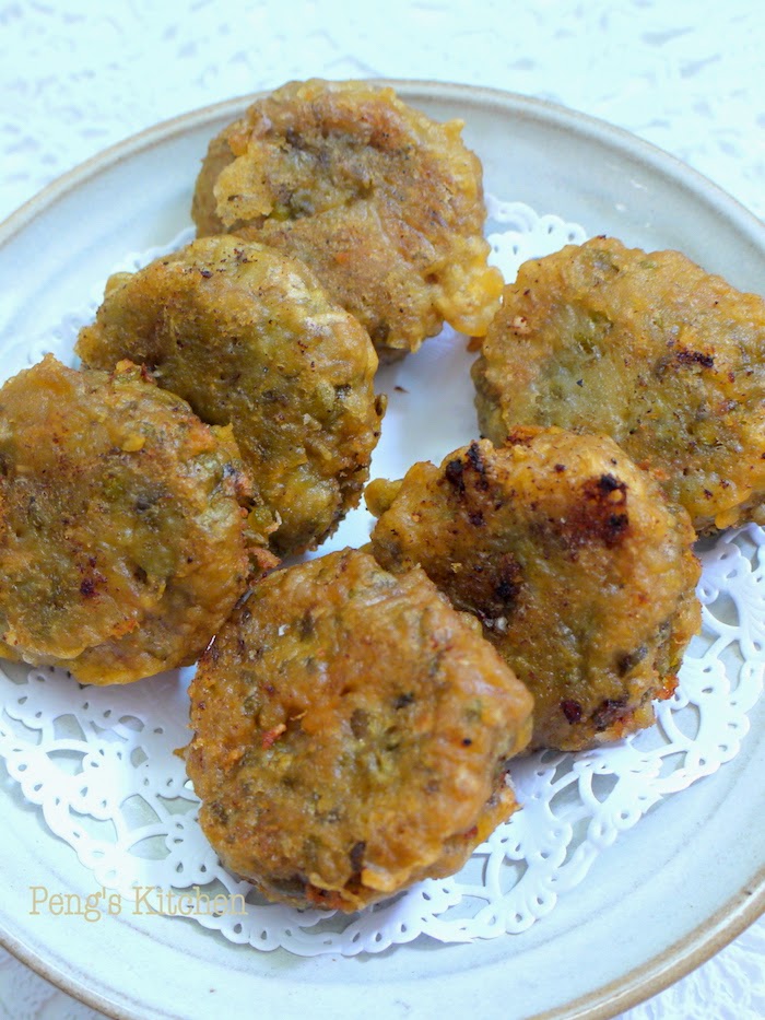 Peng's Kitchen Kuih Kasturi (Mung Bean Fritters)