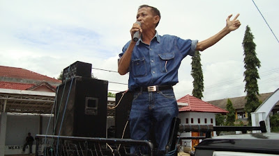 Mantan Napi Demo DPRD Dompu