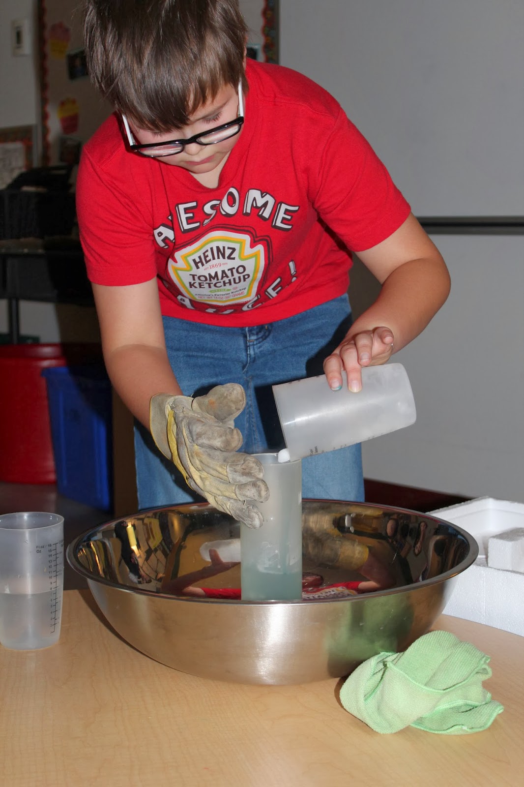 Life at SSES: A very "cool" science experiment!