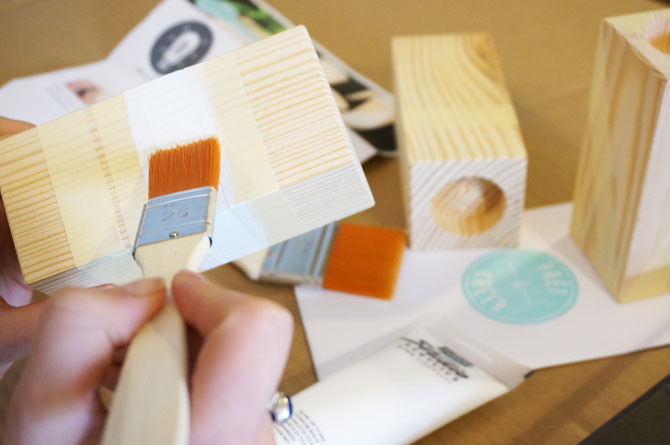 DIY : customiser des bougeoirs en bois