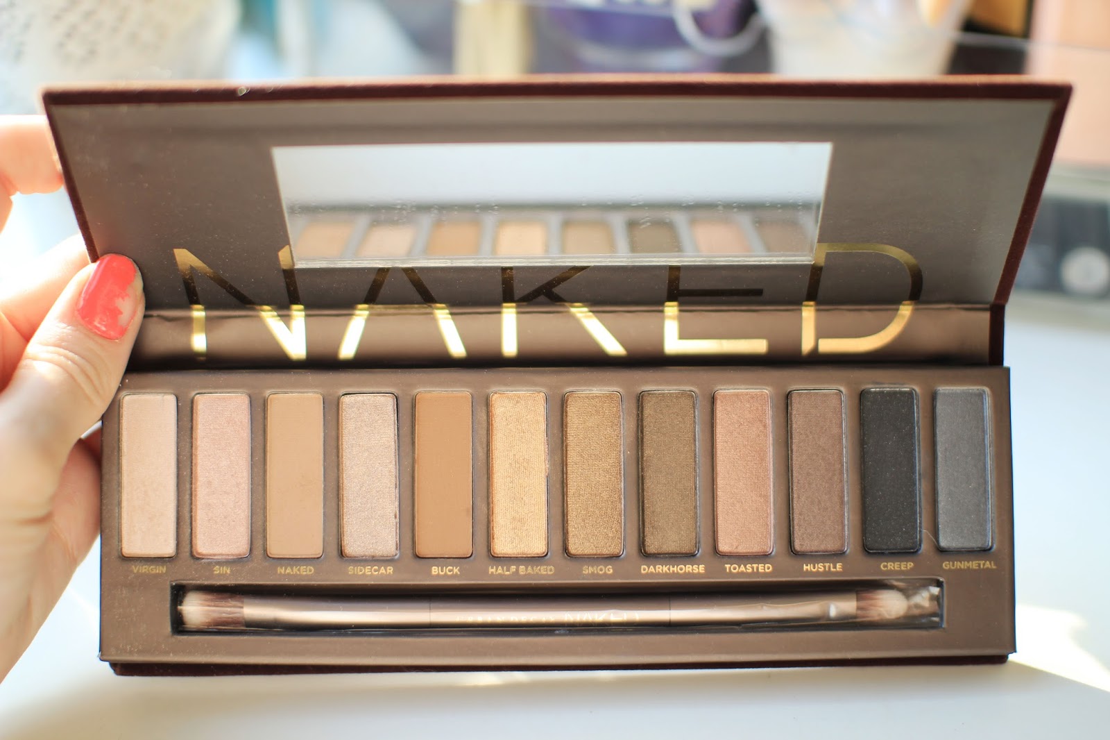 MonkeyToes and Manicures: Urban Decay Naked Palette Review 