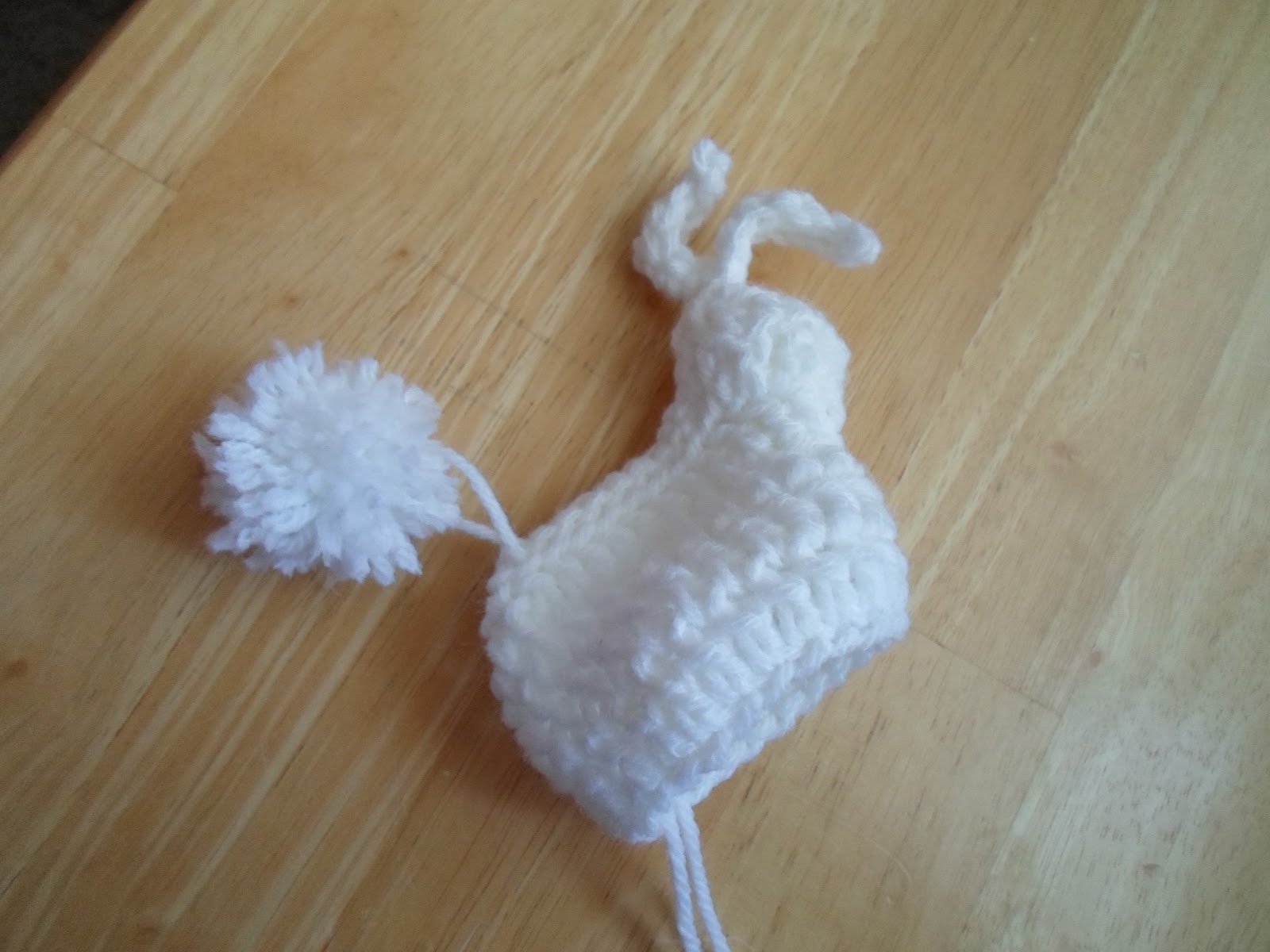 Happier Than A Pig In Mud: Crochet Easter Bunny Egg Holder-A Detailed ...