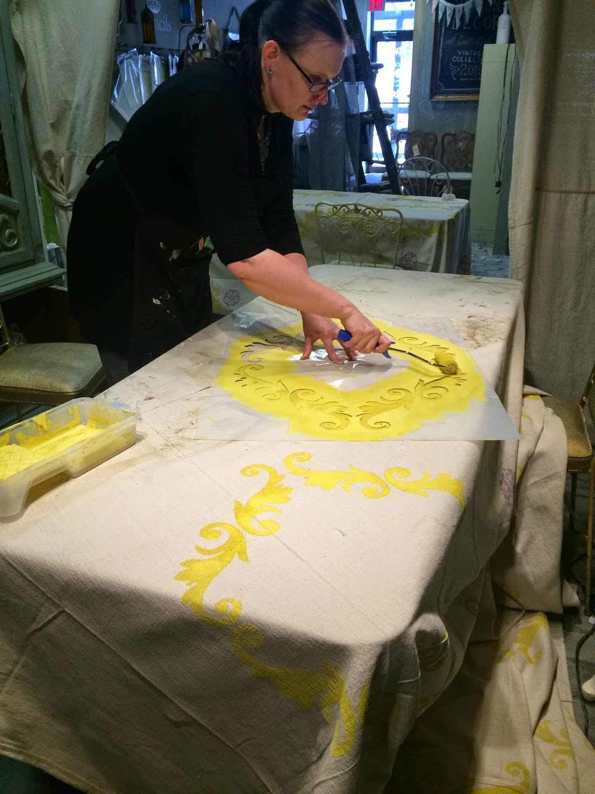 Maison Decor Make a Party Tablecloth for any occasion