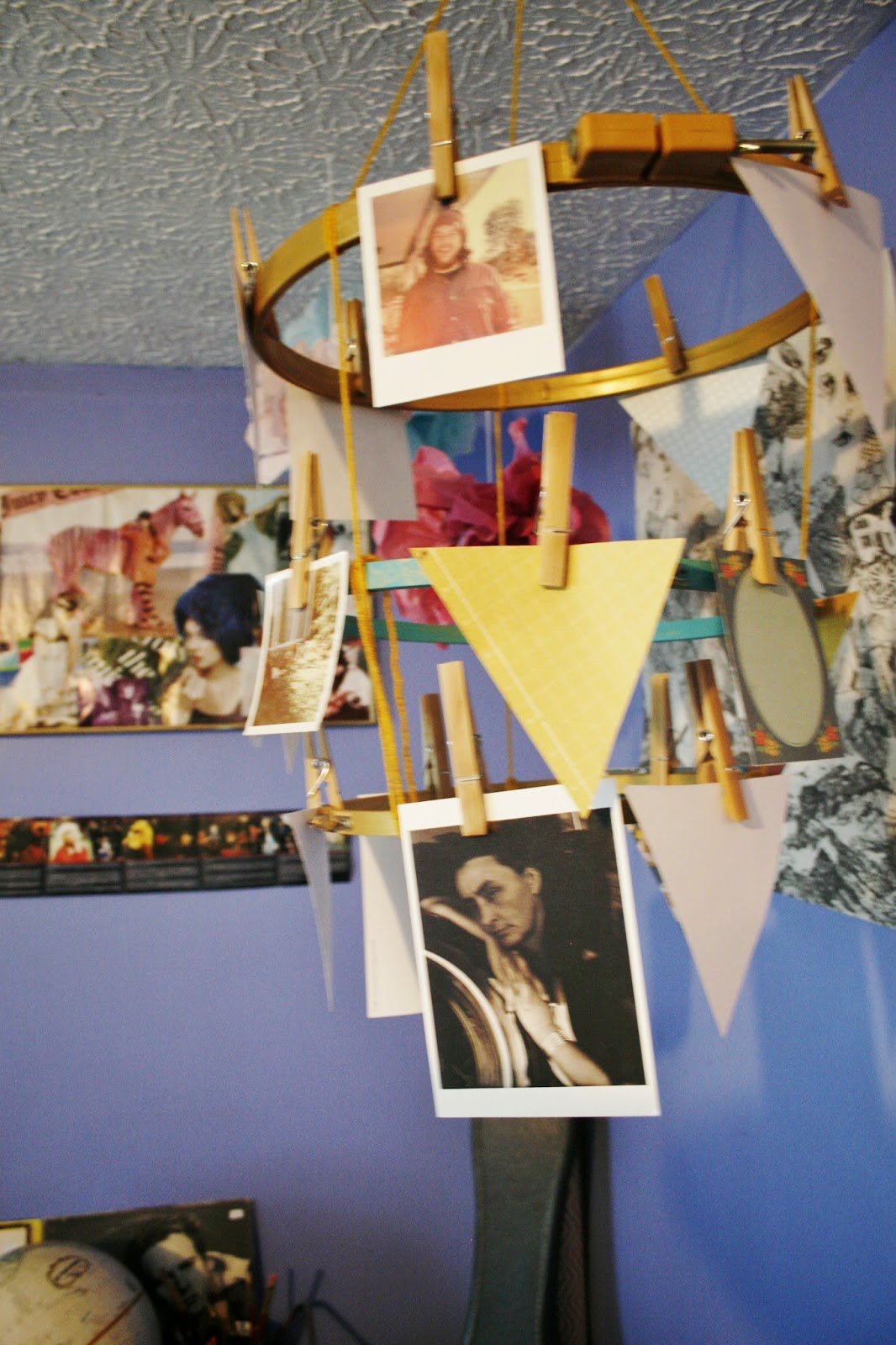 Rags and Roses DIY Embroidery Hoop Photo Mobile