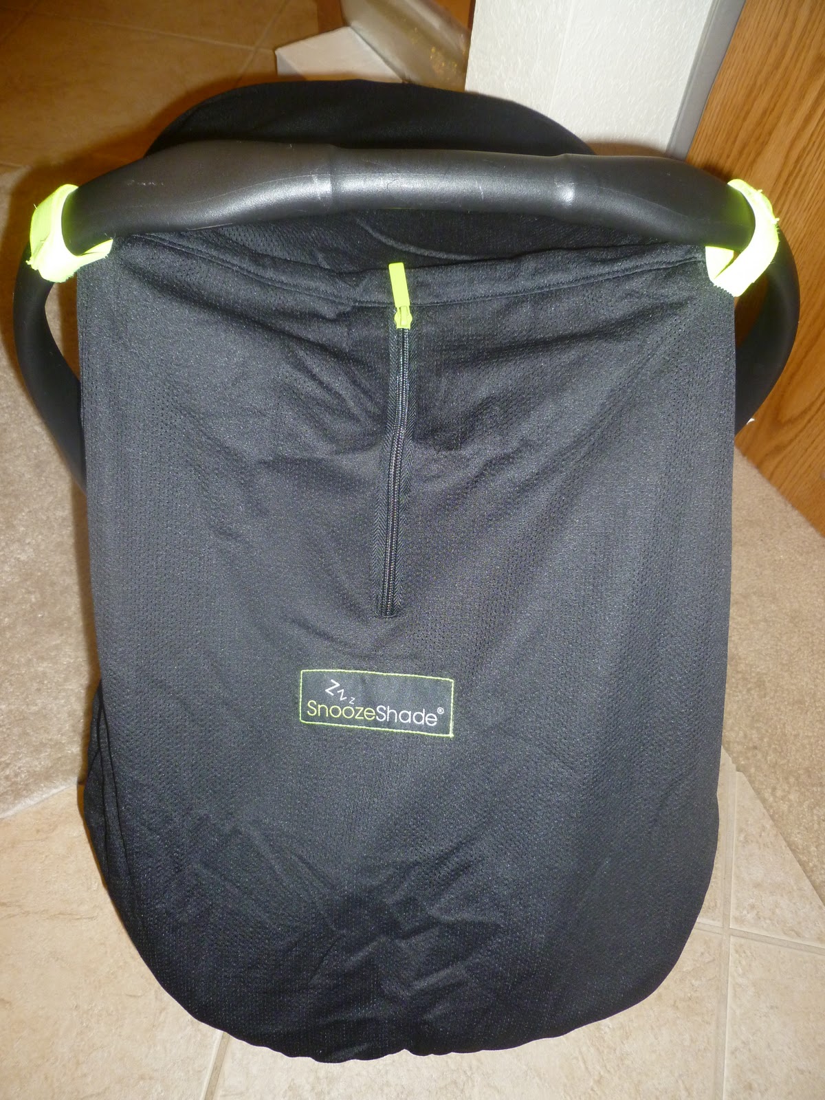 SnoozeShade For Car Seat Review and Giveaway Mama to 6 Blessings