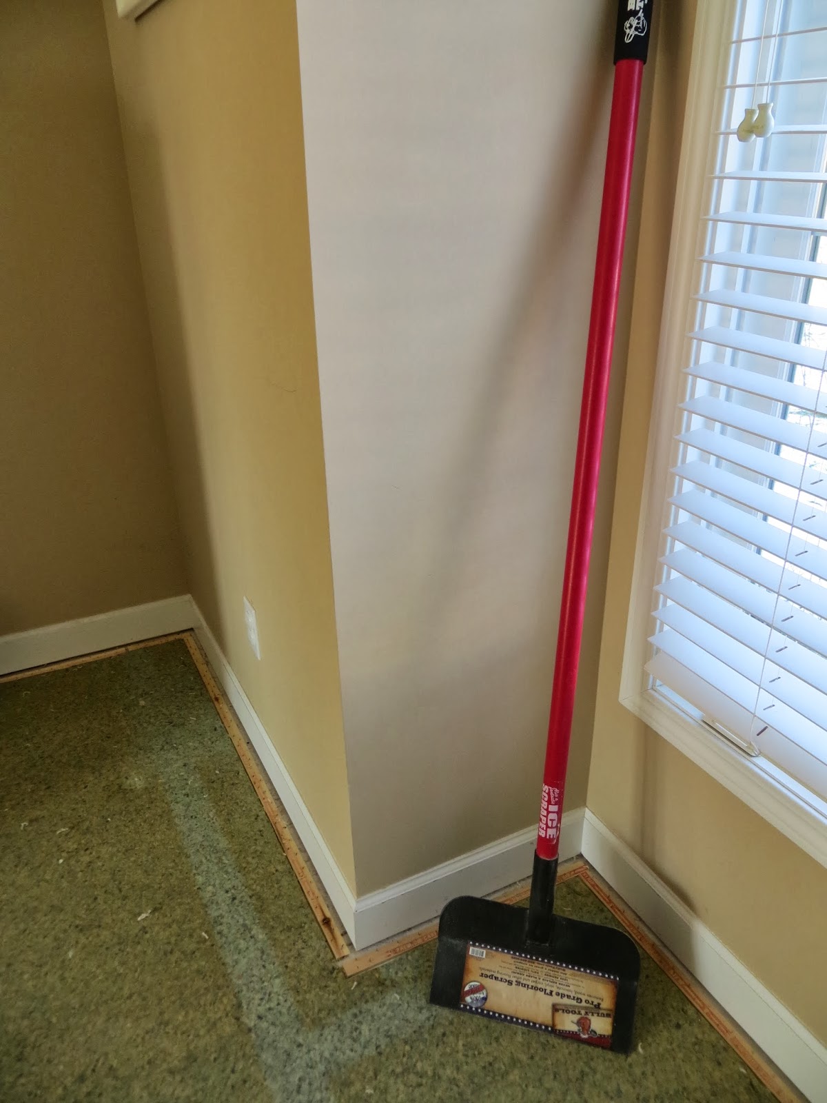 It's Fun 4 Me! Remodel Carpet Removal Tool