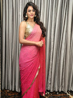 Shruti Sodhi new glamorous photos in saree-cover-photo