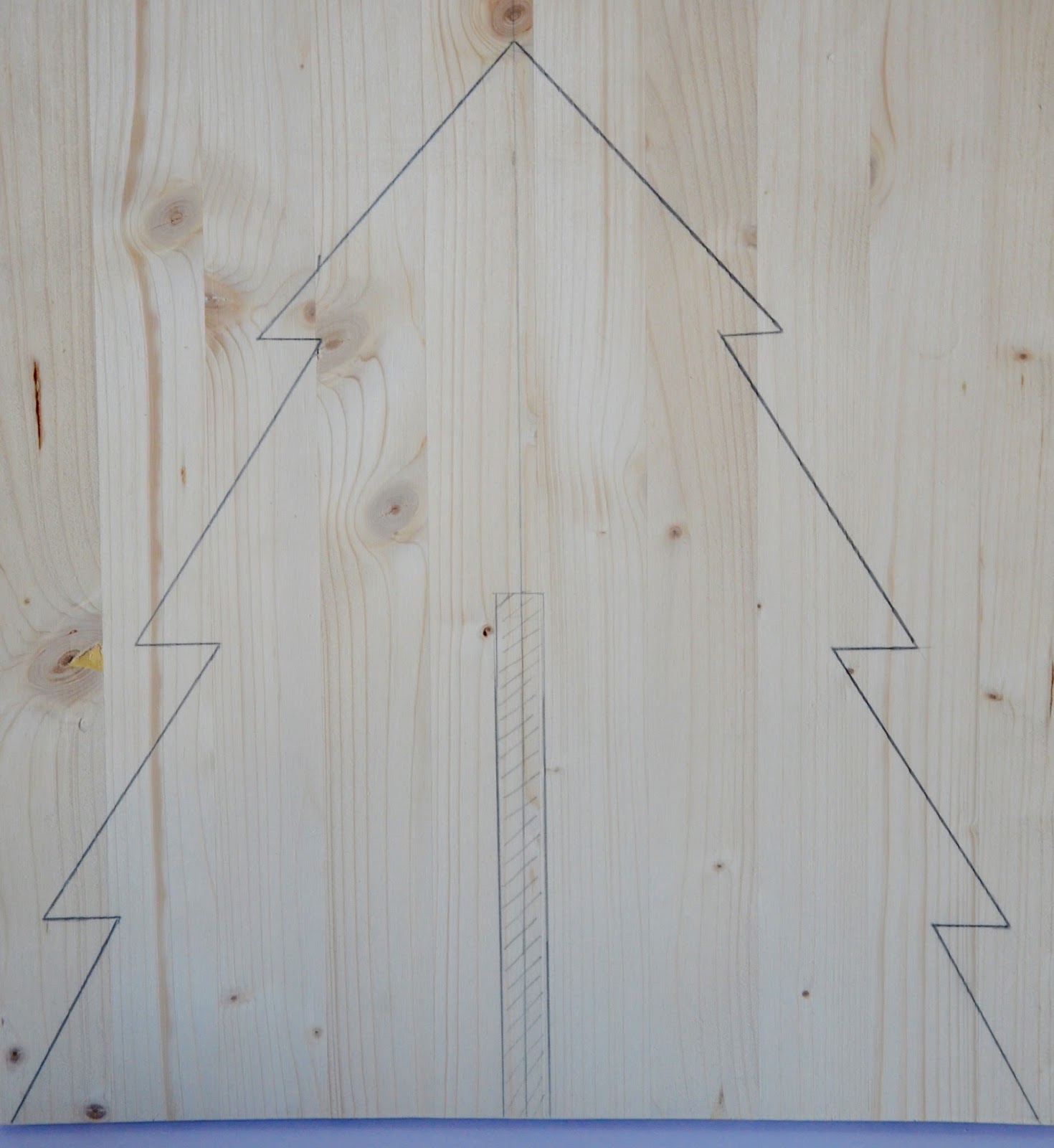 la petite verrière: Le sapin en bois calendrier de l'Avent (tuto) #2.