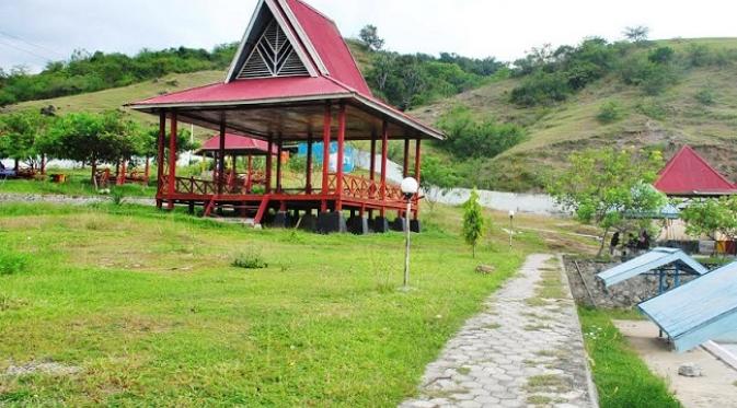 Wisata Alam Air Panas Bora - UNIKPALU.com