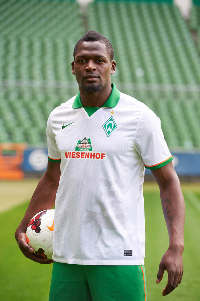 Werder Bremen 15-16 Kits Released - Footy Headlines Werder Bremen 15-16 Kits Released - Footy Headlines