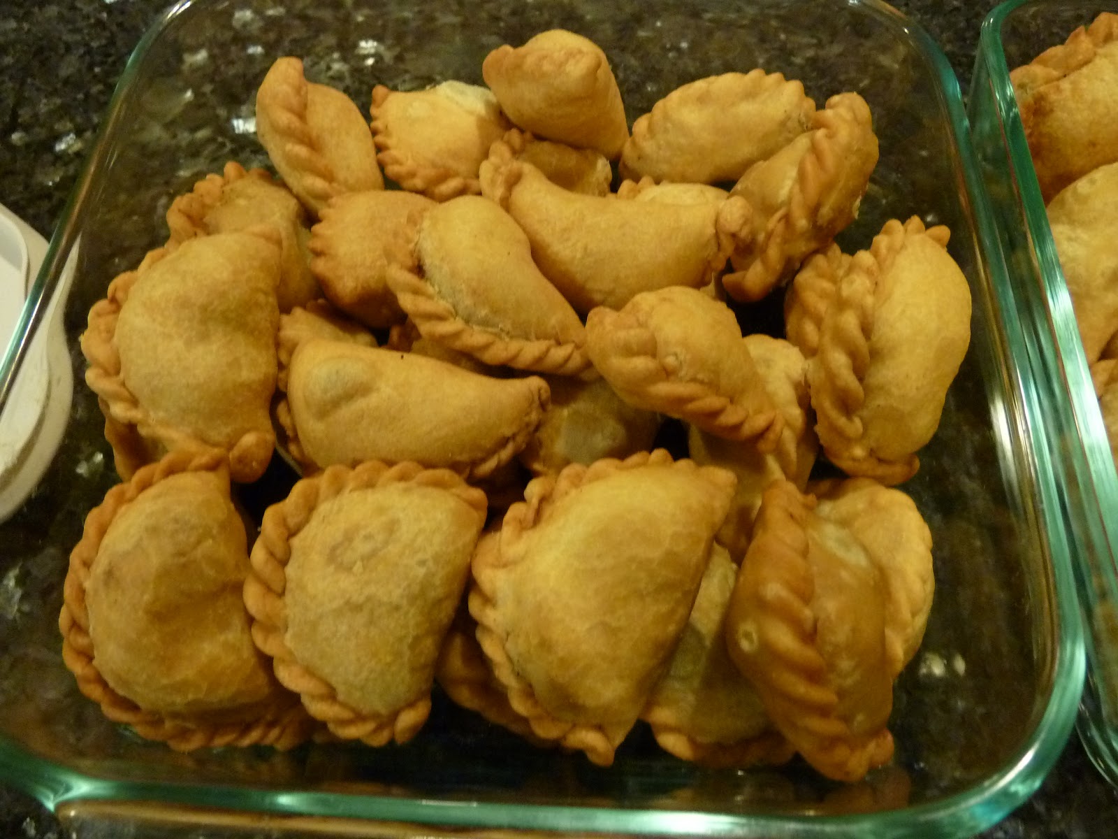 Elly Never Karipap ( Malaysian curry puff)