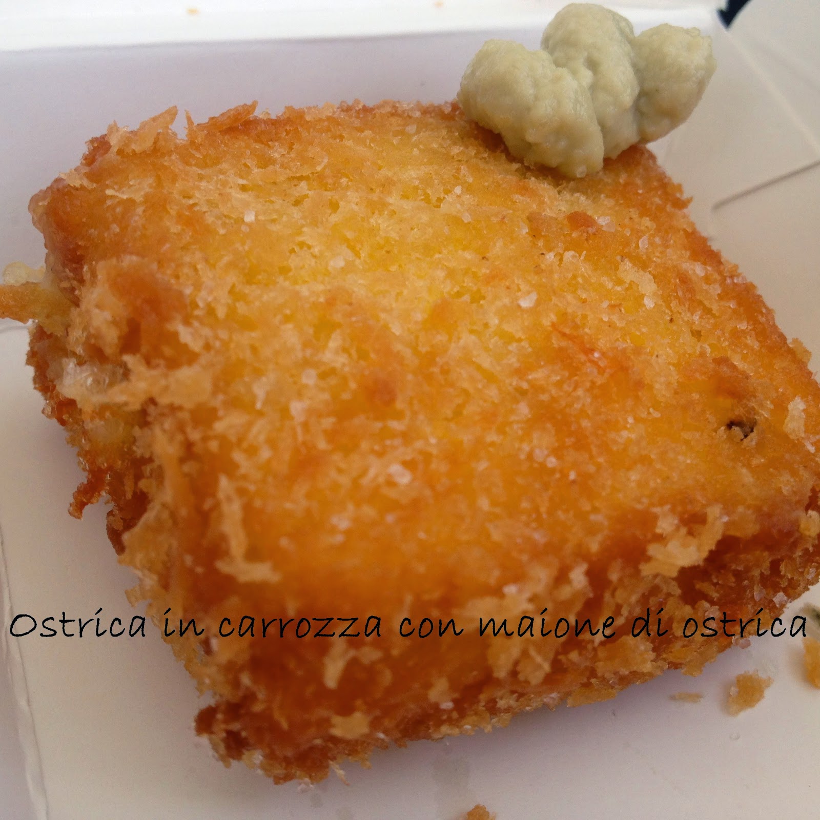 ostrica in carrozza seasideroma taste of roma ostrica in carrozza con maione di ostrica taste of roma 2014