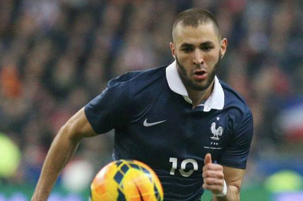 Thierry Henry: Arsenal Butuh Striker Seperti Benzema Thierry Henry: Arsenal Butuh Striker Seperti Benzema