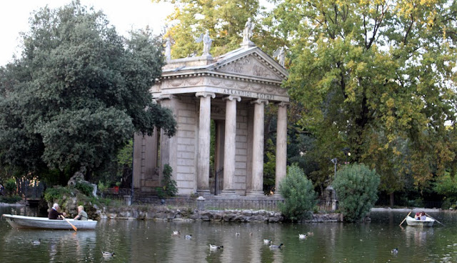 Villa Borghese Lake is also known as the Giardino del Lago in Rome, Italy Villa Borghese Lake is also known as the Giardino del Lago in Rome, Italy