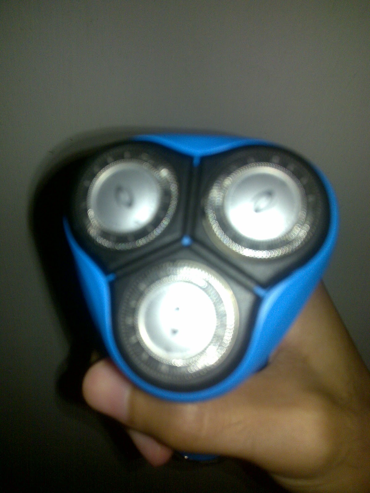 rickylicious aquatouch shaver buat cowo modern rickylicious aquatouch shaver buat cowo modern