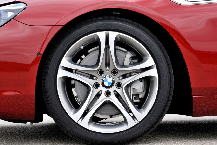 Coches y Motos 10 ¿Has cambiado la rueda del coche alguna vez, crees