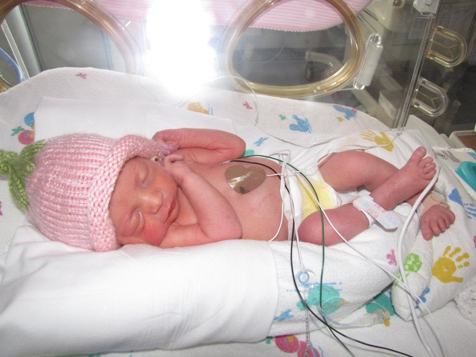 Arrows in Our Hand: Preemie Patterns-Knit, Crochet, Sewing