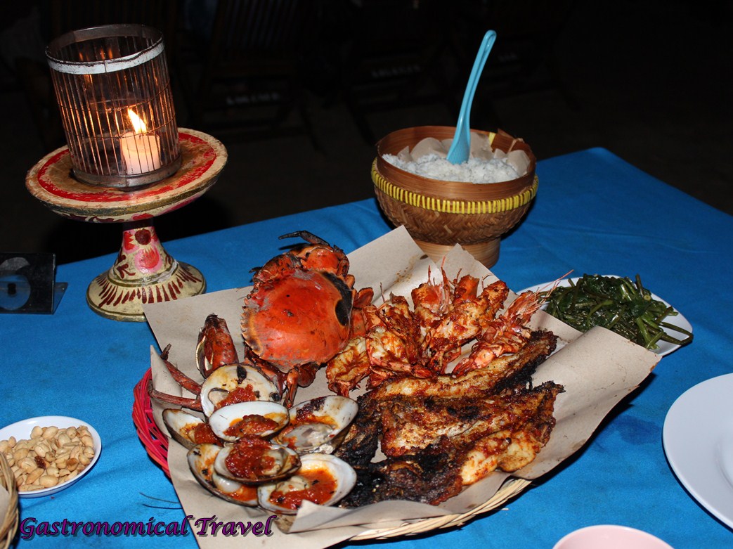 Gastronomical Travel: Bali - Day 4 Dinner at Jimbaran