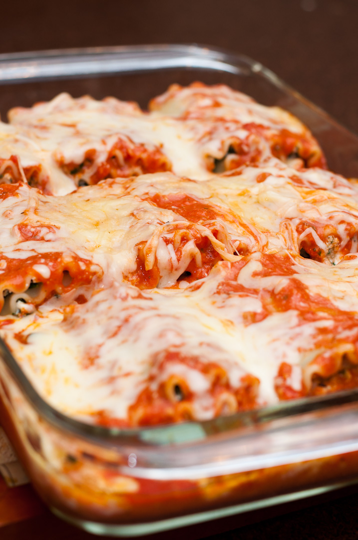 Hedlund Home Cooking: Spinach Lasagna Rolls