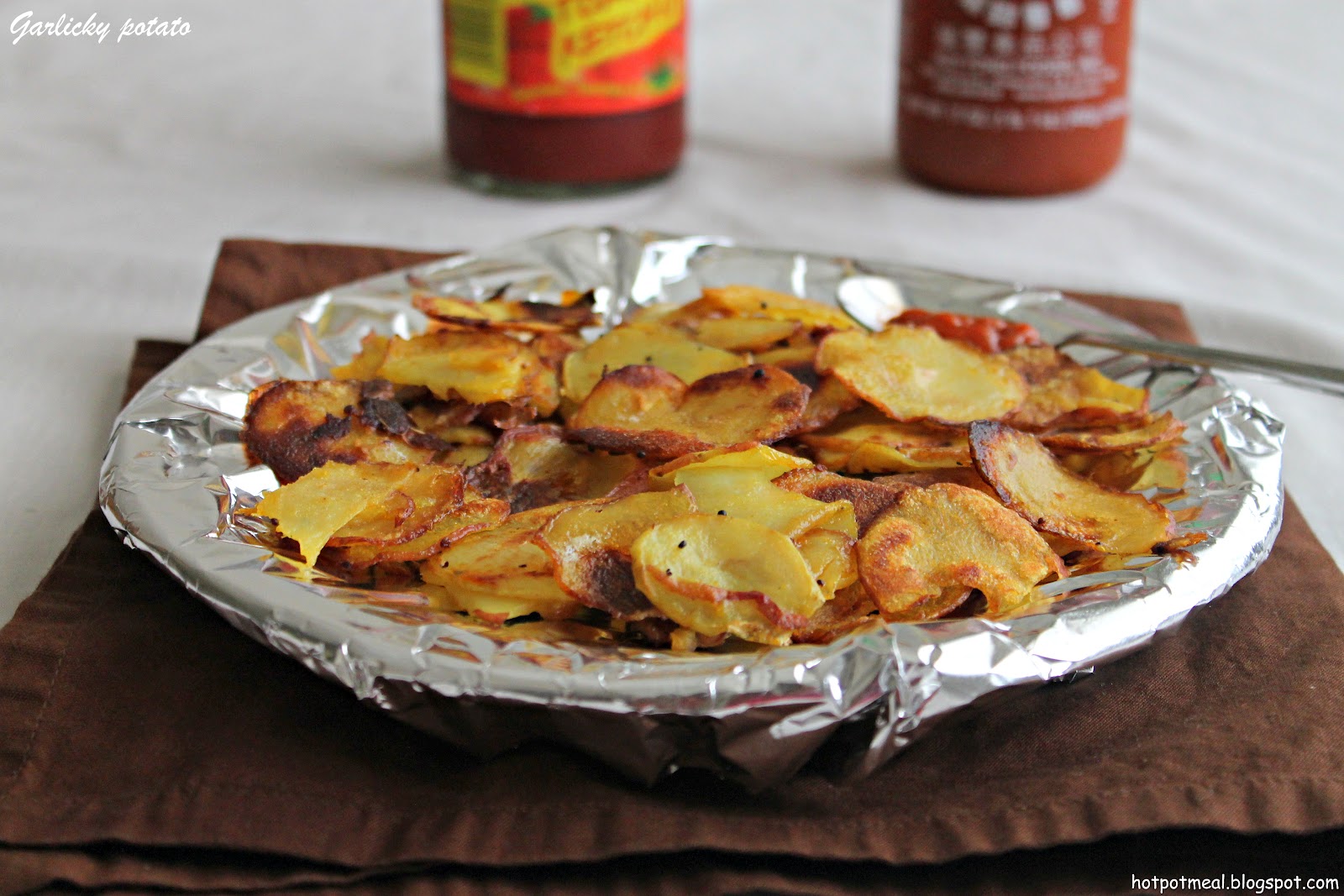 Hot pot cooking Garlicky potato