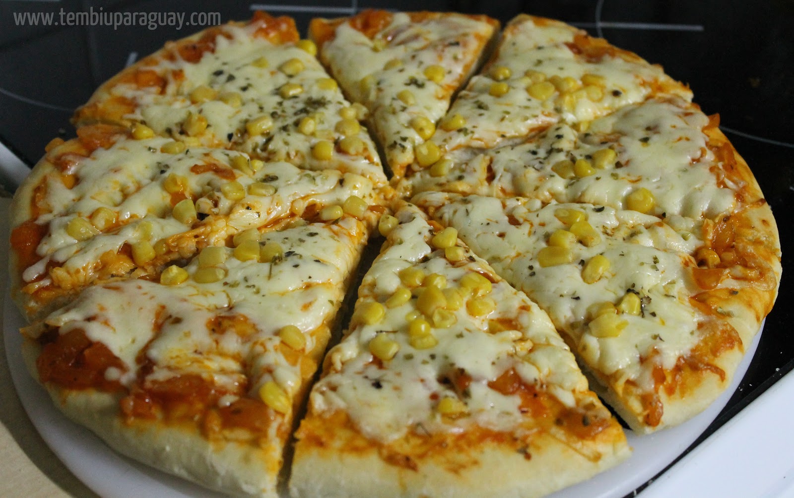 Consejo Podes Hacer La Masa Para Mas De Una Vez Y La Divides En 2 Bolas Si No Vas A Hacer 2 Pizzas En El Mismo Dia Una De Ellas La Envolves Consejo Podes Hacer La Masa Para Mas De Una Vez Y La Divides En 2 Bolas Si No Vas A Hacer 2 Pizzas En El Mismo Dia Una De Ellas La Envolves