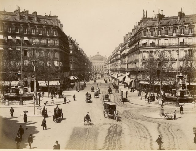 This is What Paris Opera Looked Like  in 1900 