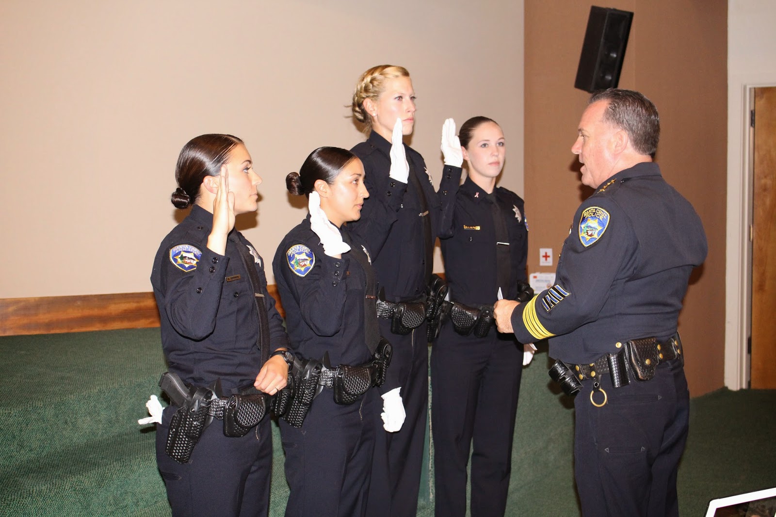 Santa Cruz Police SCPD Graduates 4 New Officers From The Academy