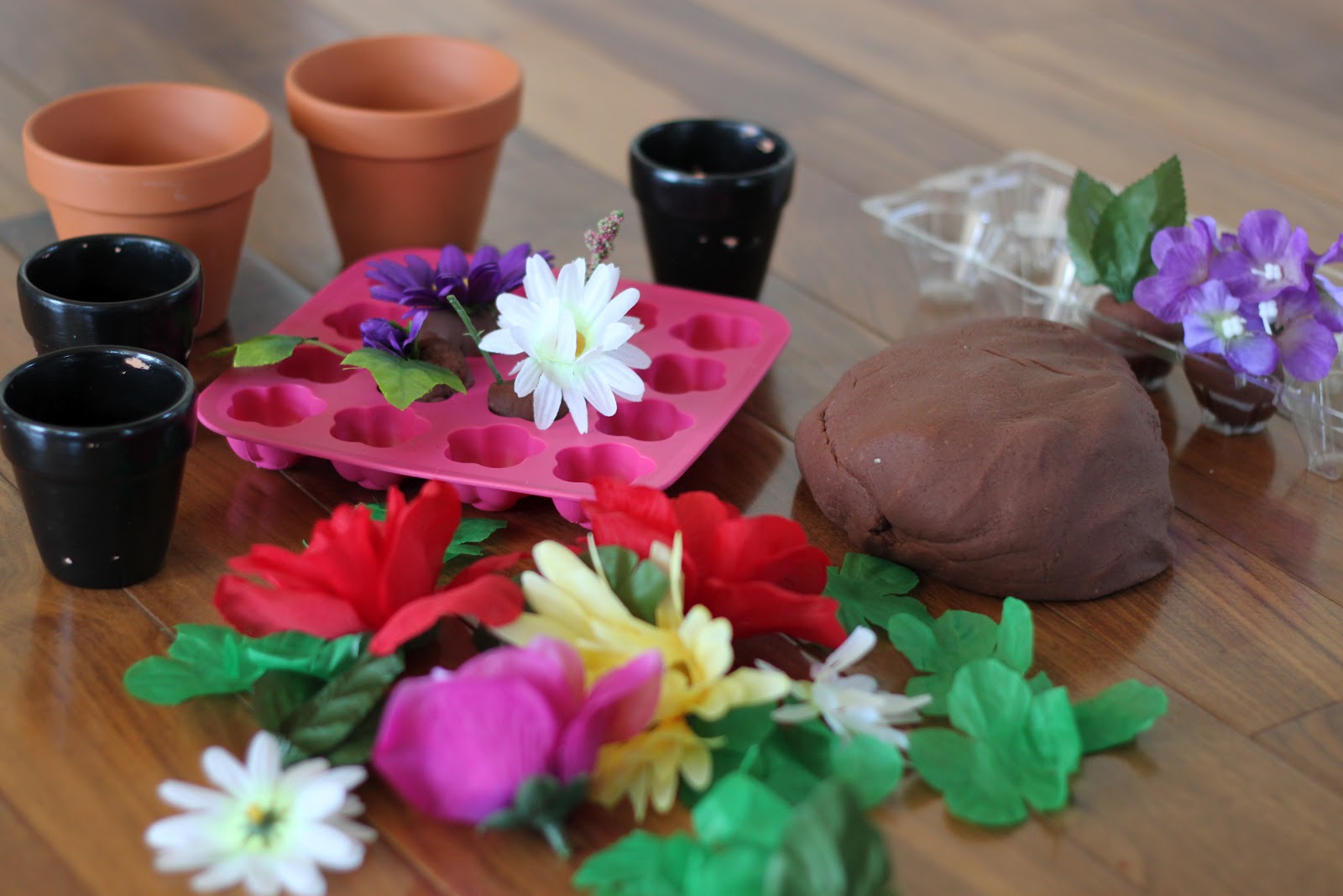 Playing House Planting a Playdough Garden