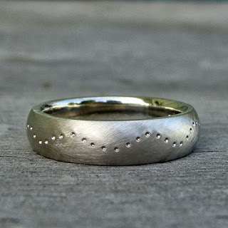 wave wedding band