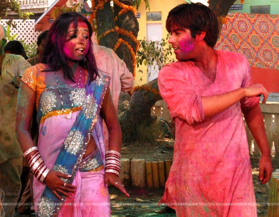 http://4.bp.blogspot.com/-9G76eP82zWA/T1sUPO6TPiI/AAAAAAAAXhM/ClrUbWKS3oc/s1600/Celebrities-Holi-3.jpg