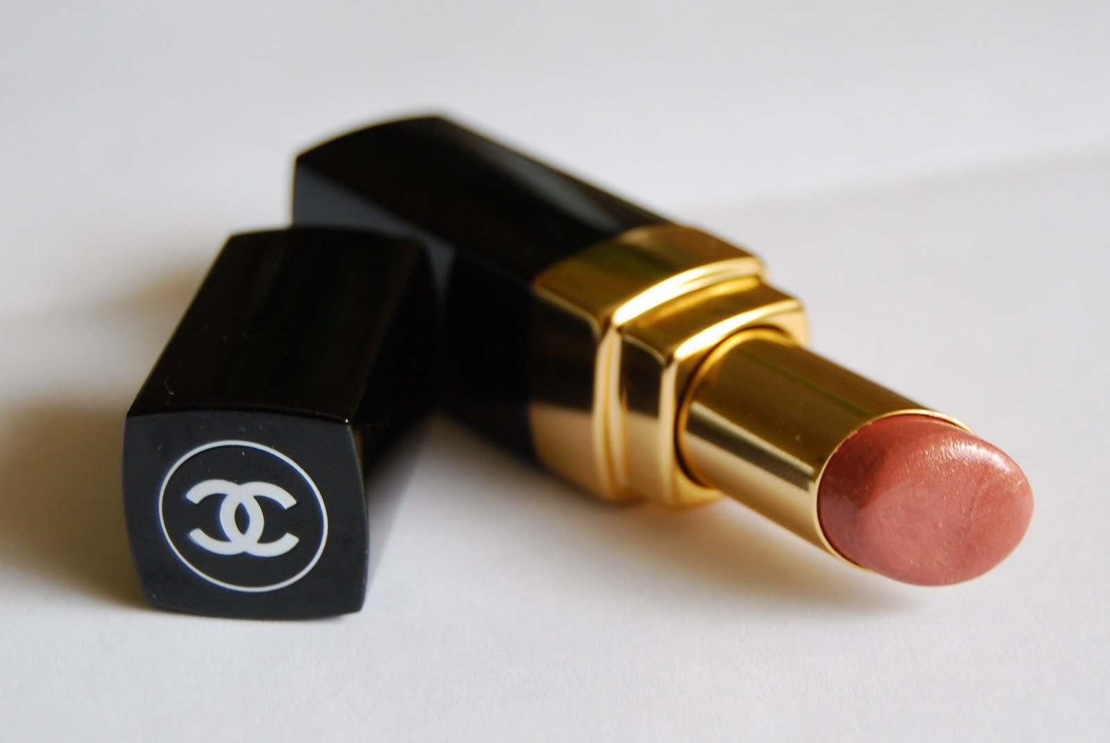 Chanel Rouge Coco Shine.
