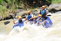 tempat asyik dan seru buat rafting di sukabumi