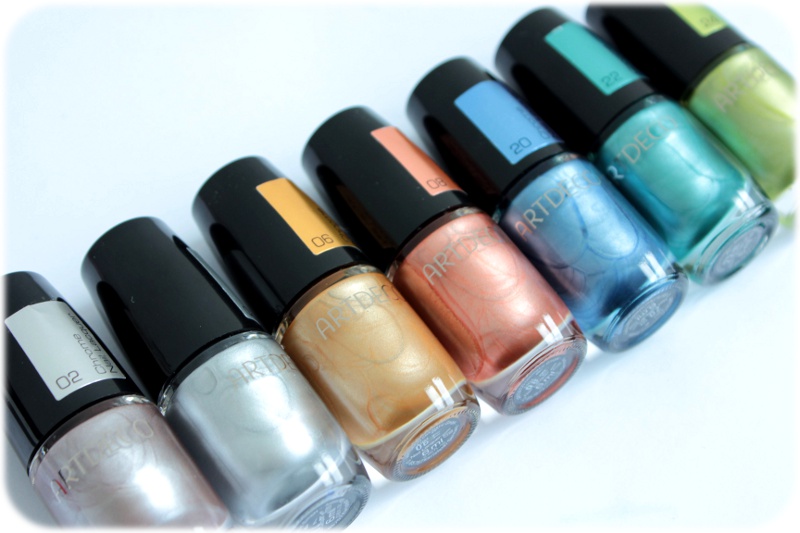 Artdeco Chrome Nail Lacquer 02 Metallic Ivory 04 Metallic