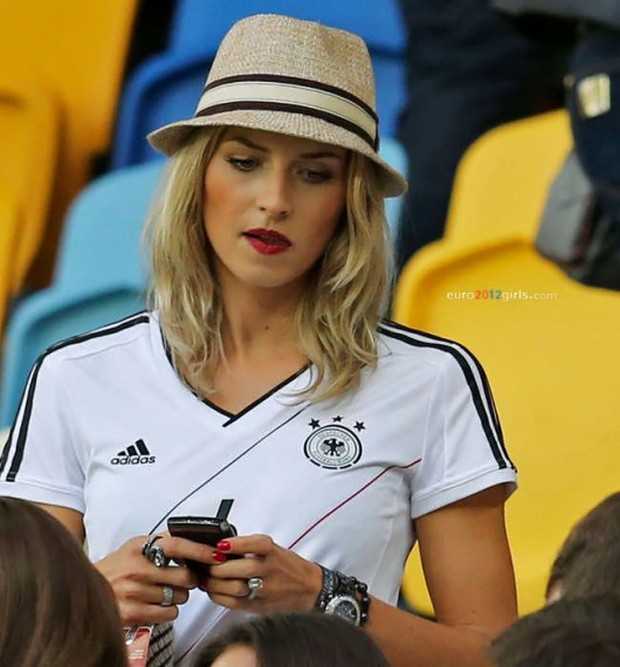 A Gallery of Sexy German Soccer Fans The Cute Sexy and Hot Girls