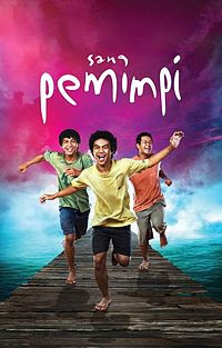 Contoh Teks Ulasan Film Sang Pemimpi The Rain S