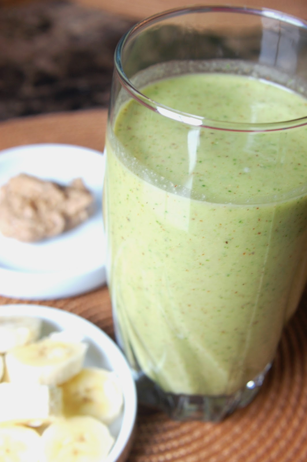 VeganFling Tropical Green Smoothie
