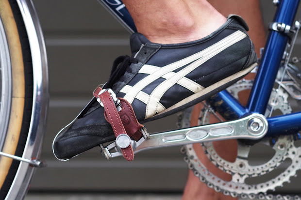 velo orange toe strap