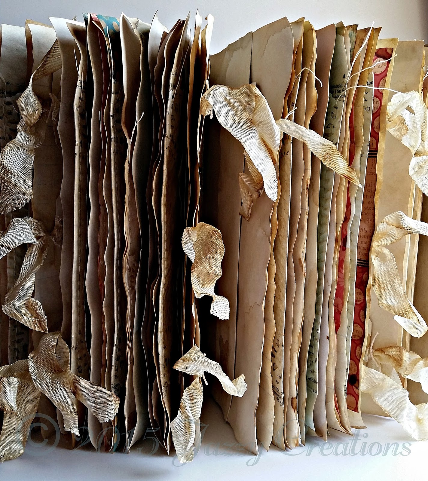 Jazzy Creations... New Tutorial! File Folder Junk Journal