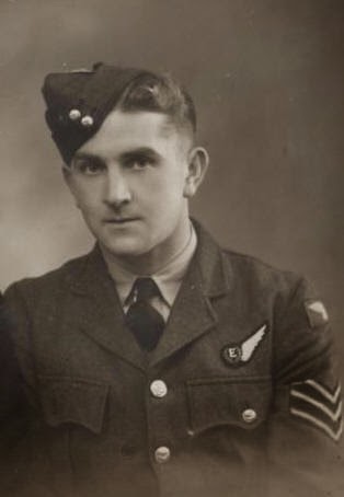 Bob Jay's War Vic’s personal journey to learn about his Father who flew with 75(NZ) Squadron RAF