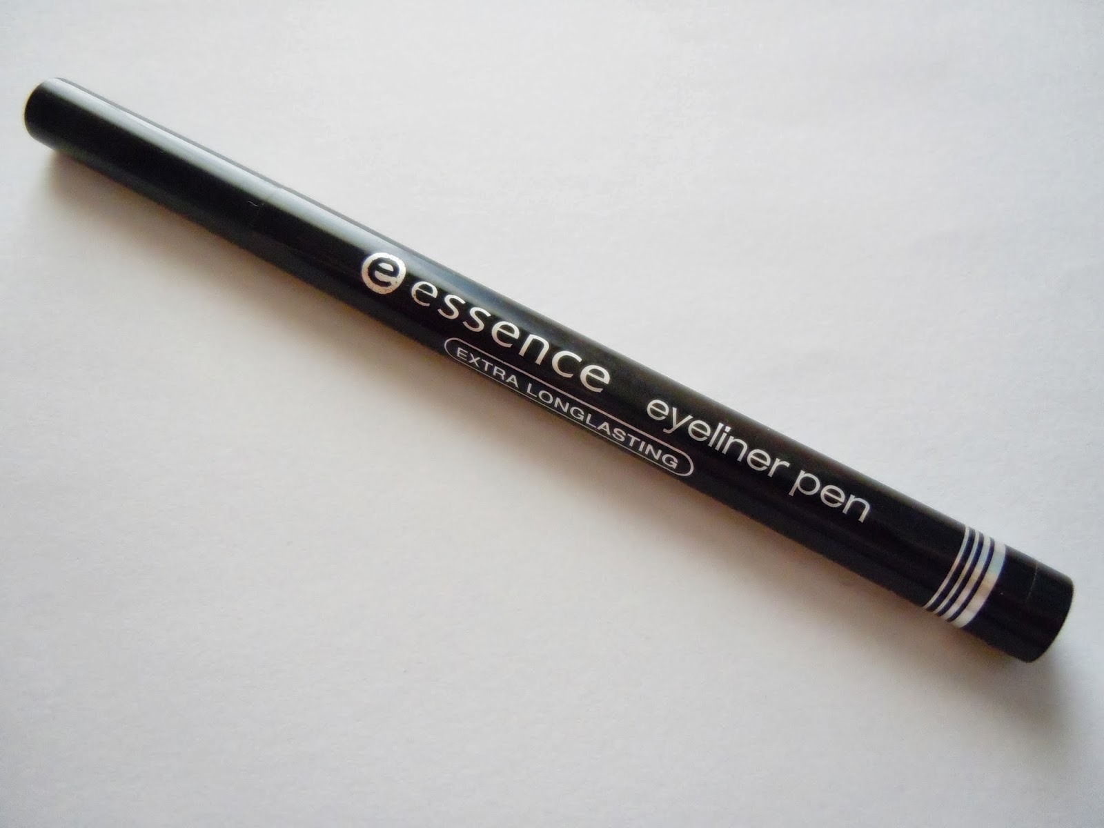 nerweenmakeupbag Essence Extra Longlasting Eyeliner Review & Swatches