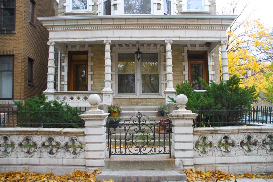 Chicago Architecture & Cityscape Lake View neighborhood [Terra Cotta