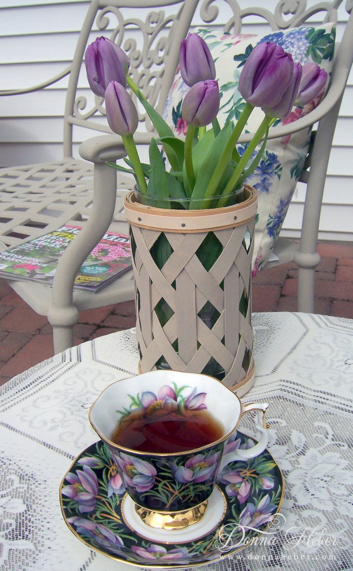 Donna's Designs Tulips & Tea